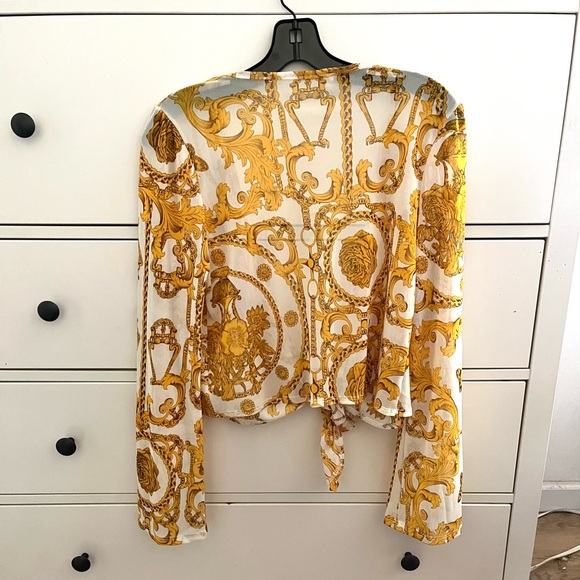 FASHION NOVA timing tie front blouse yellow size M - Picture 6 of 6